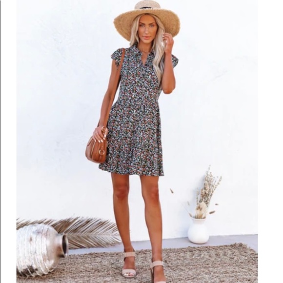 Timing Dresses & Skirts - Timing Harvie Button Down Floral Dress